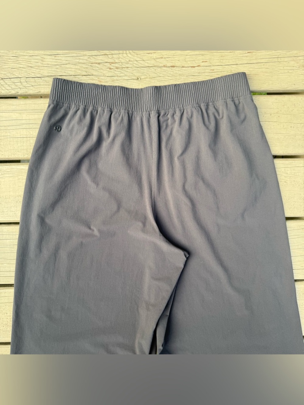 Lululemon Stretch Woven High-Rise Wide-Leg Pants in Black size XL - Picture 8 of 14